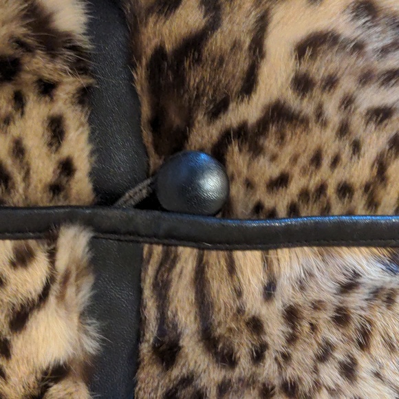 5. Vintage Alexandor Fur Montreal Luxe Leopard Print Leather Trim Coat - Picture 8 of 9